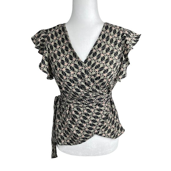 NWT Max Studio Floral Print Belted Faux Wrap Top Flutter Sleeves Blouse MSRP $78 - Picture 1 of 7